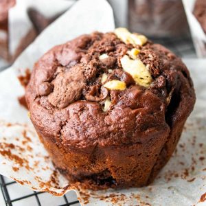 featured image of the chocolate muffins without egg