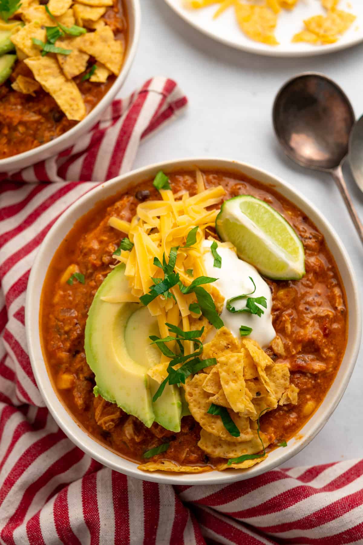 featured image for the chicken chili with cream cheese