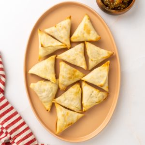 featured image for the frozen samosas in the air fryer