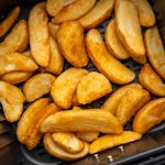 Featured image for the air fryer frozen potato wedges.